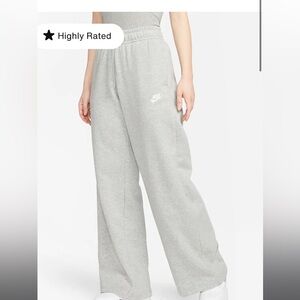 Nike Sweat Pants - Medium
